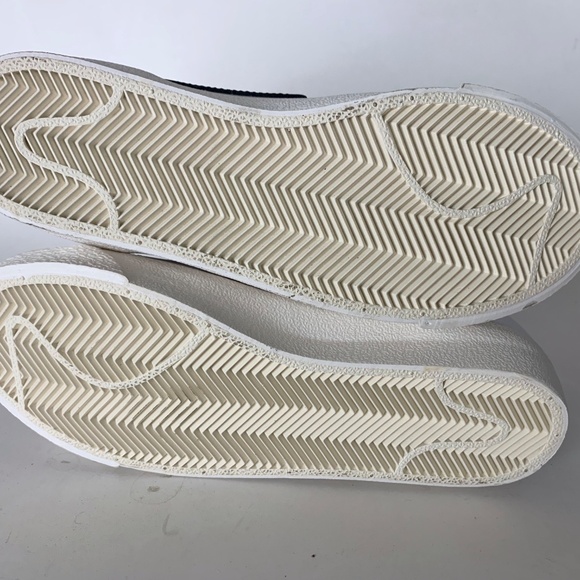 NIKE BLAZER MID 77 SHOES WOMENS 5.5 NIB - Picture 8 of 9